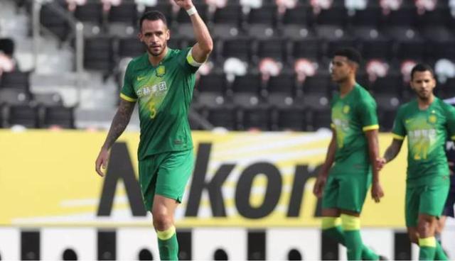 B体育app-国安正式告别奥古斯托 谁会是下一个“傲骨”?